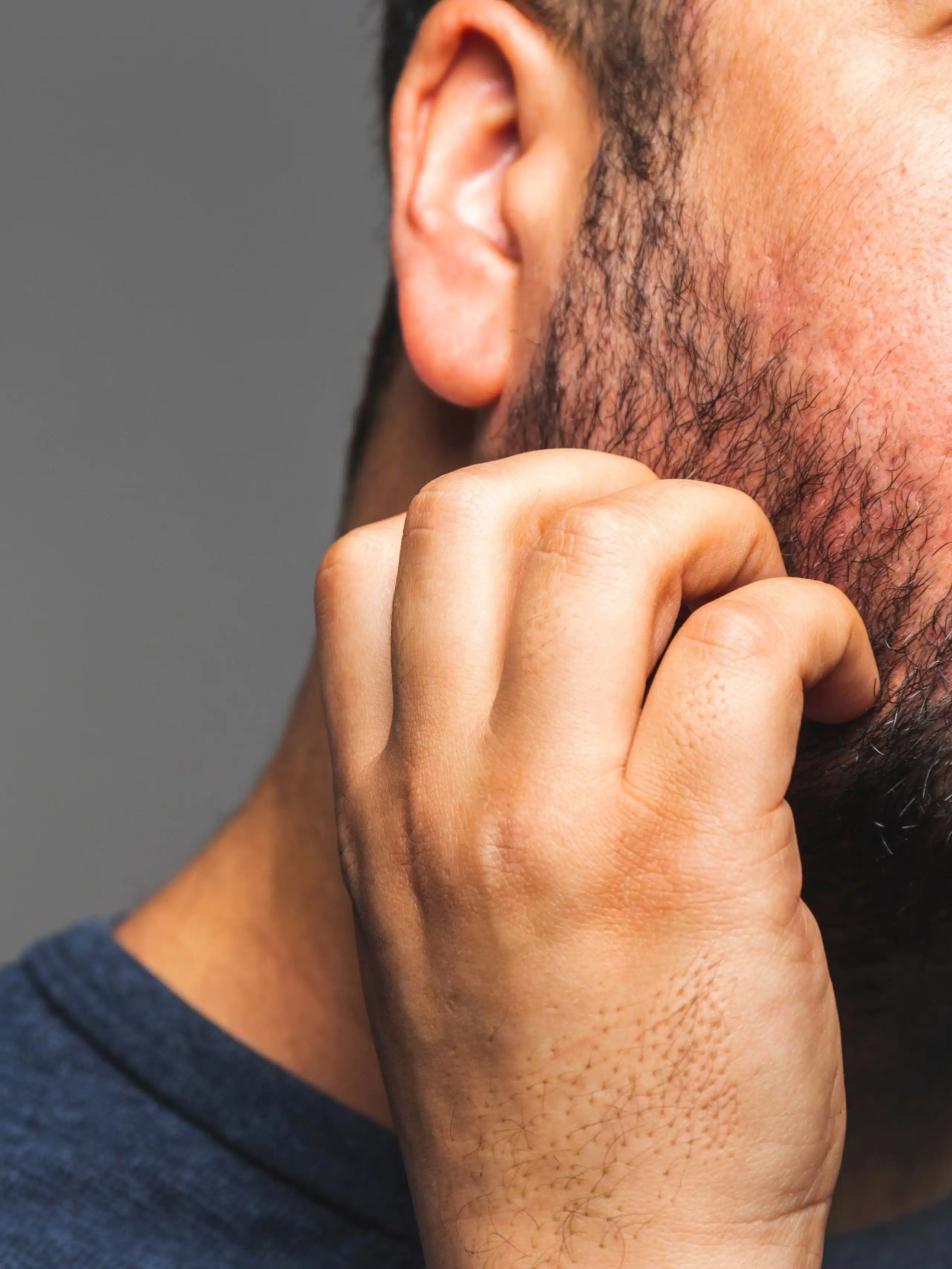 comment soulager une barbe qui gratte?