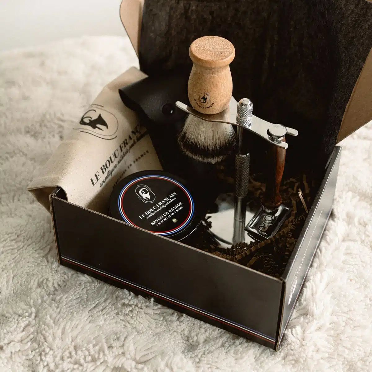 coffret cadeau homme rasage luxe bois 1.jpg