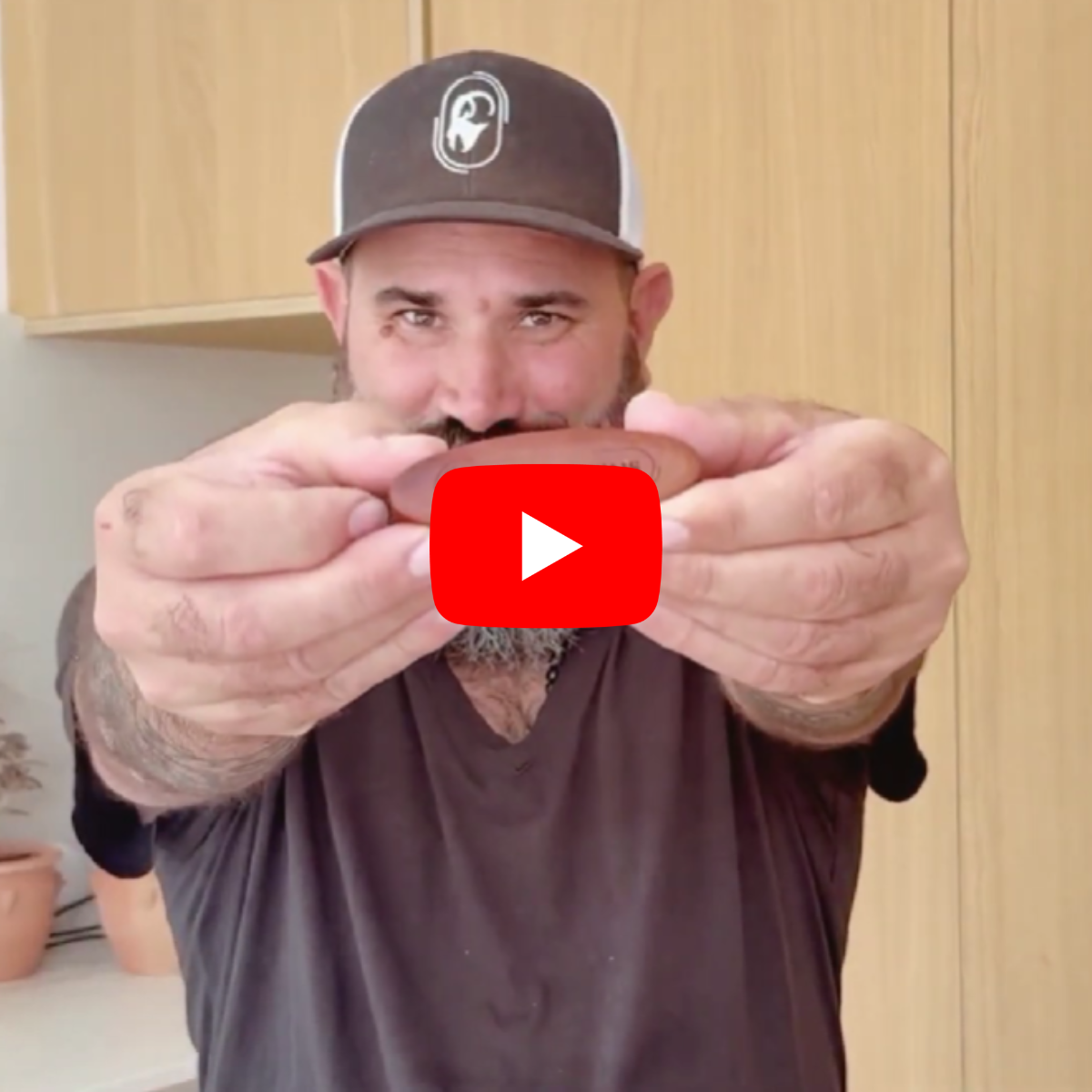 tuto video brosse sanglier barbe homme 1.png