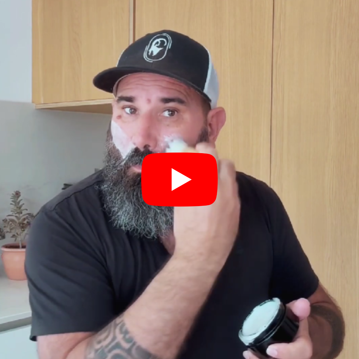 tuto video savon de rasage barbe homme 1.png