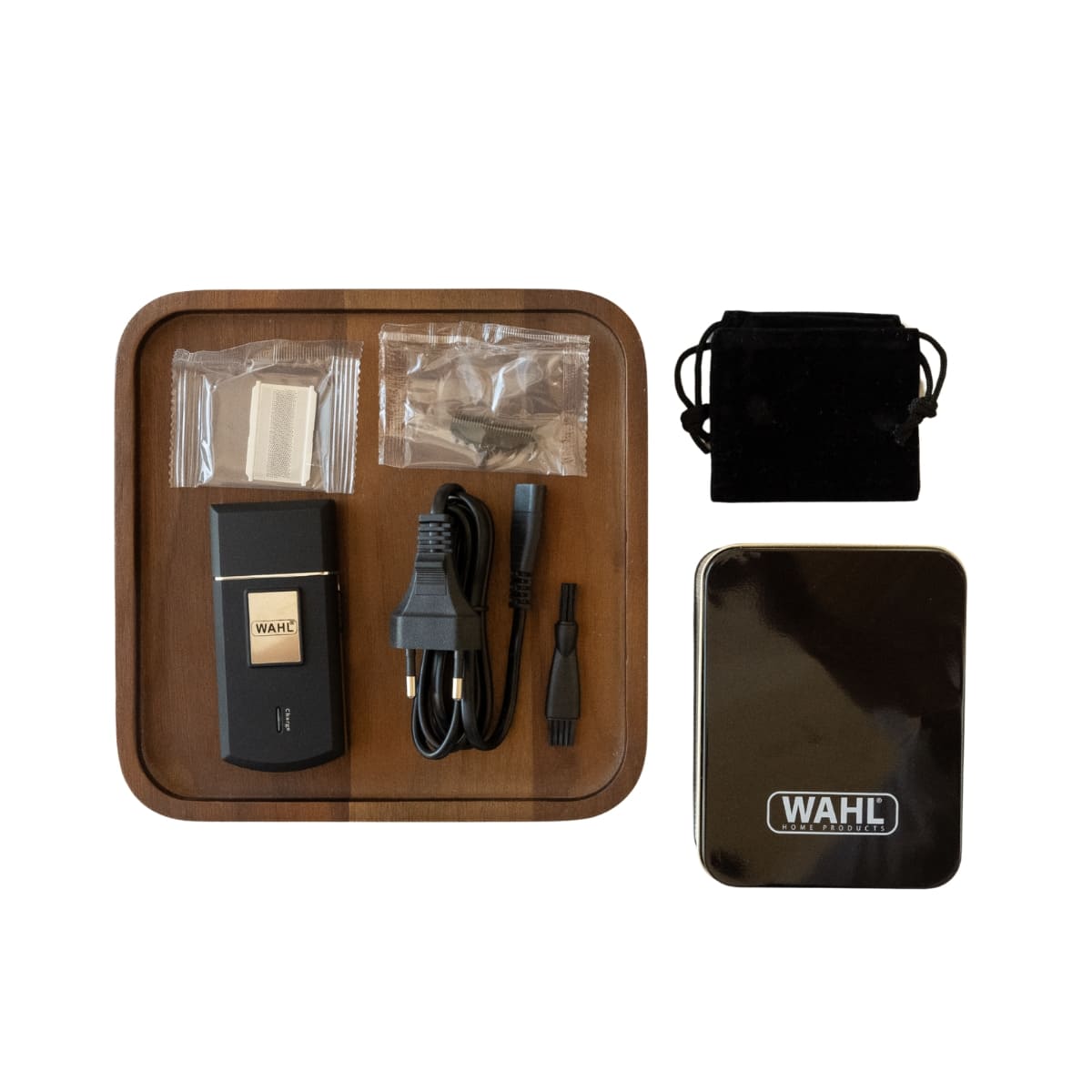 Kit complet Wahl Travel Shaver Kit complet du rasoir électrique Wahl Travel Shaver : grille et lame de rechange, cordon, brosse, pochette et boîte